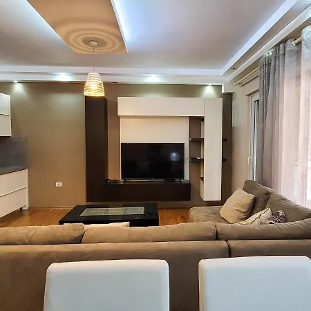 Skyline Sunset & View - Modern 1br Tirana