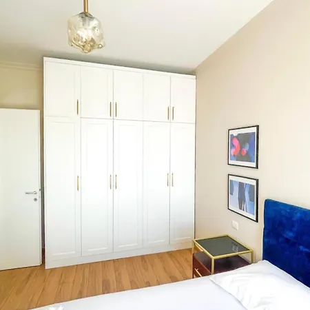 Apartment Skyline Sunset & View - Modern 1br Tirana
