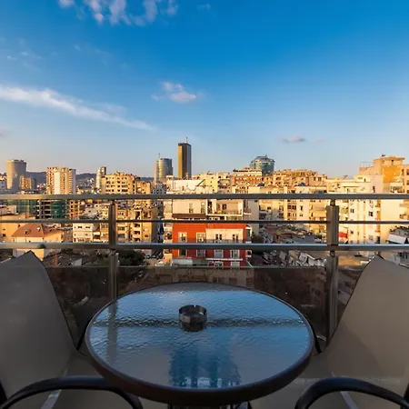 Apartment Skyline Sunset & View - Modern 1br