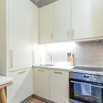 Modern 1Br Skyline City View - Central Tirana Tiran