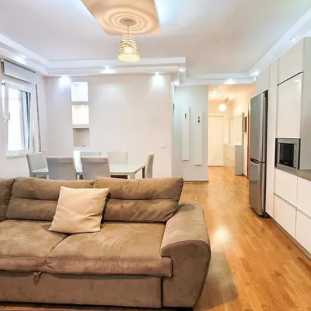 Skyline Sunset & View - Modern 1br * Tirana