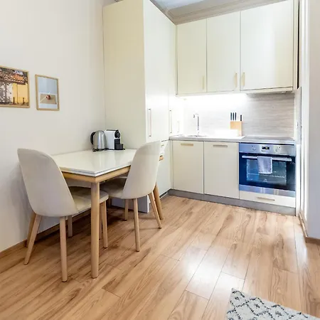 Modern 1Br Skyline City View - Central Tirana Lägenhet Tirana